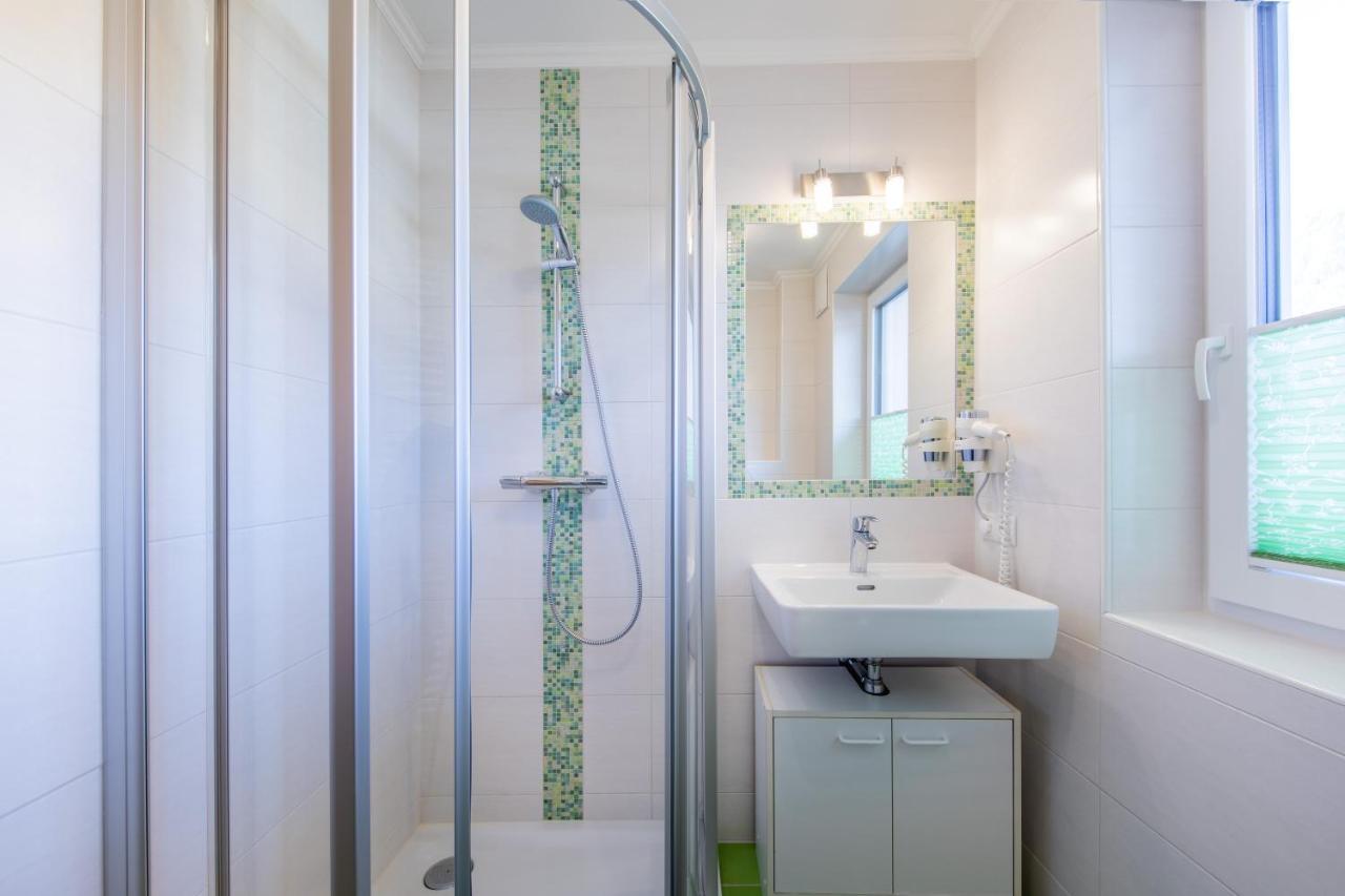 Haus Pitzer/Apartments Troicher Schladming Extérieur photo
