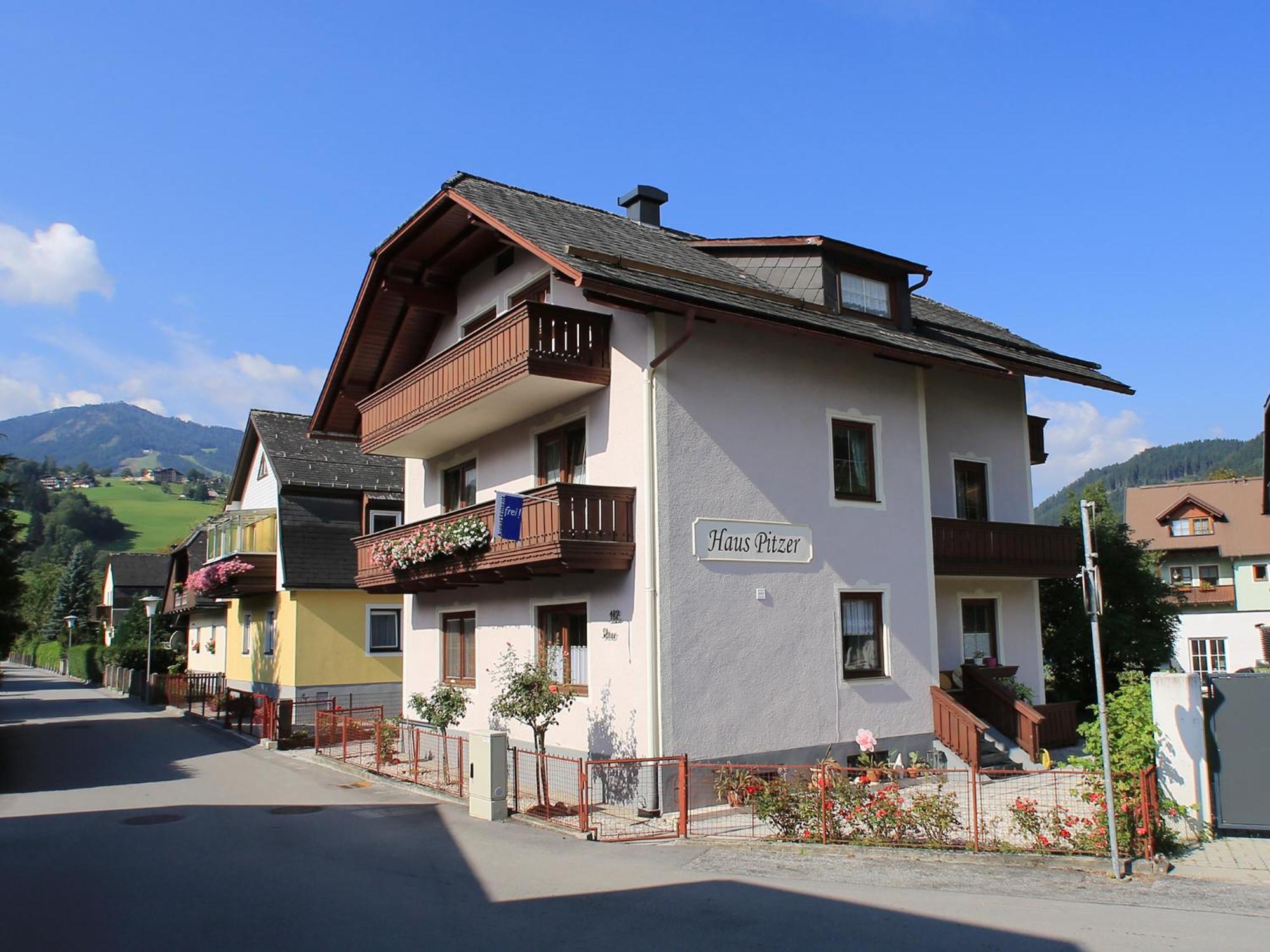 Haus Pitzer/Apartments Troicher Schladming Extérieur photo